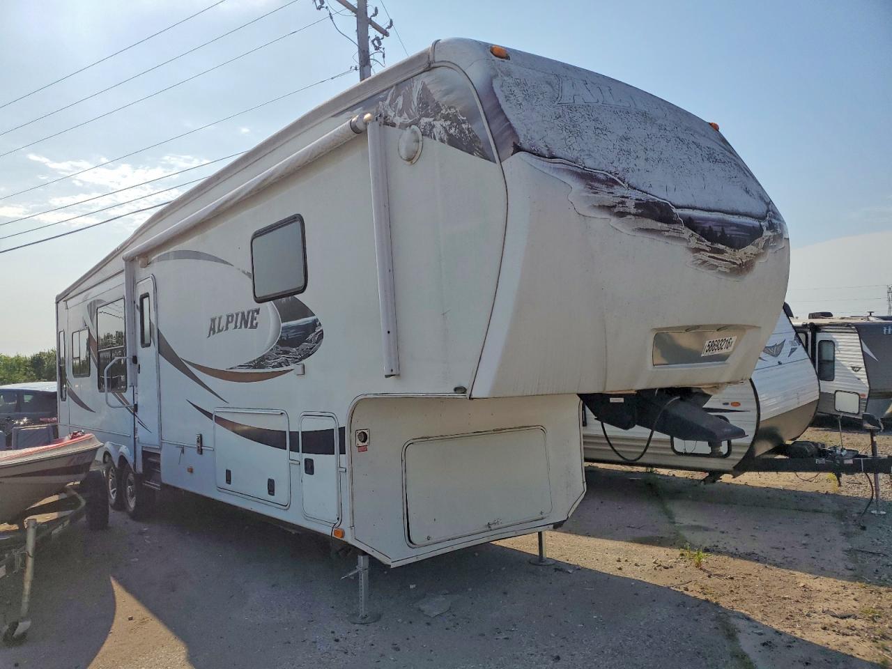 2010 KEYSTONE RV RECREATION