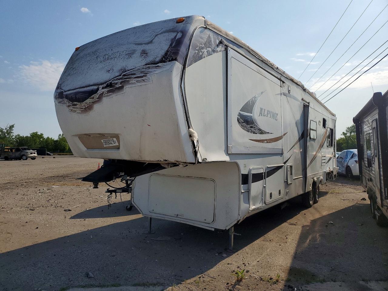 2010 KEYSTONE RV RECREATION