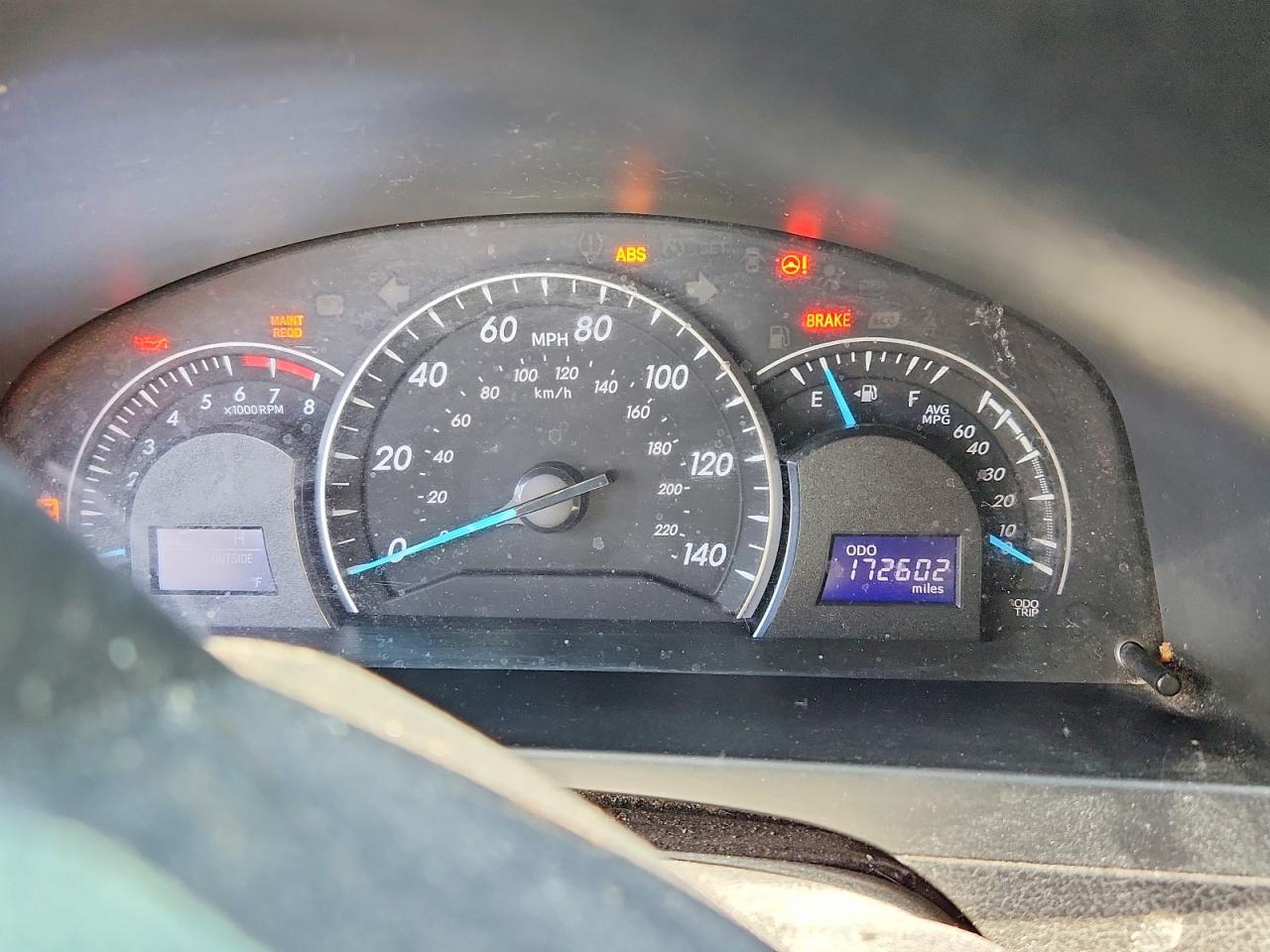 2014 TOYOTA CAMRY