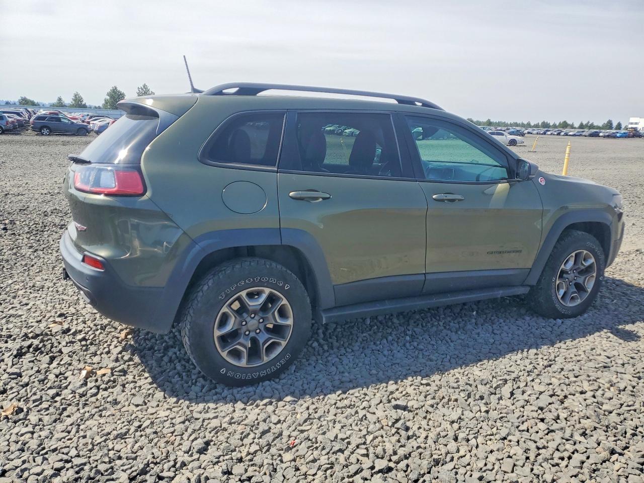 2019 JEEP CHEROKEE
