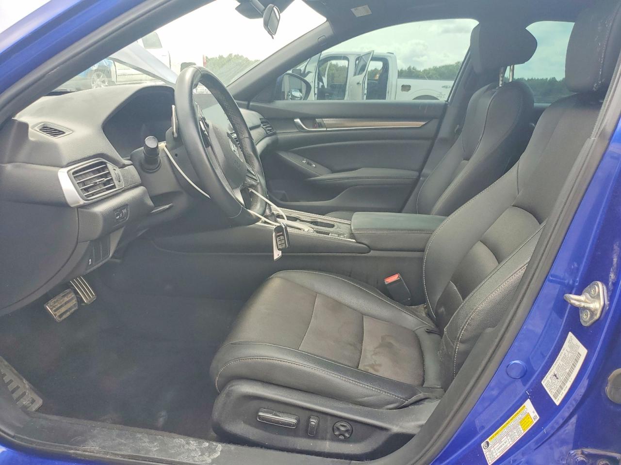 2019 HONDA ACCORD