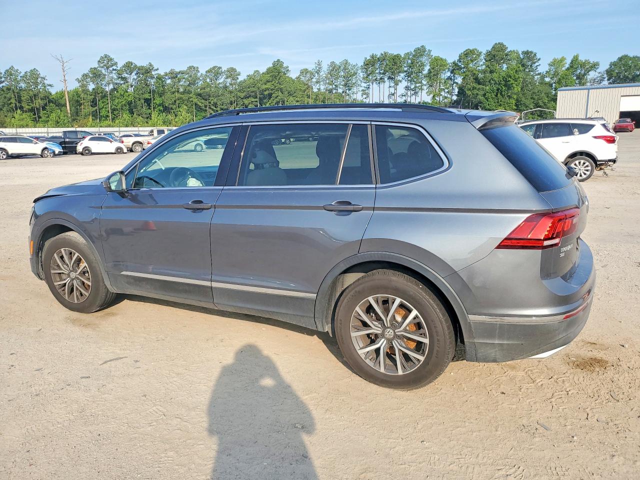 2018 VOLKSWAGEN TIGUAN
