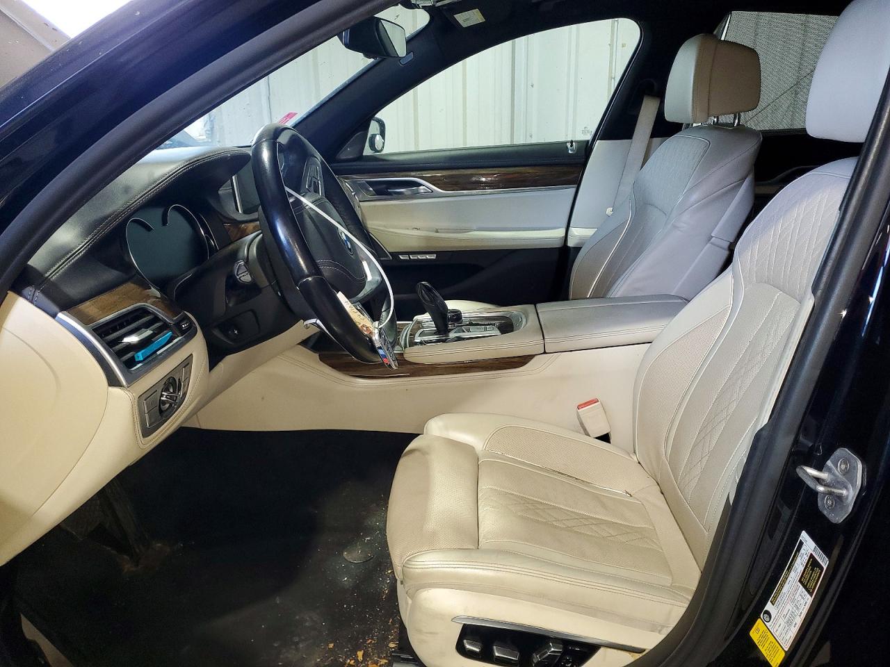 2016 BMW 7 SERIES