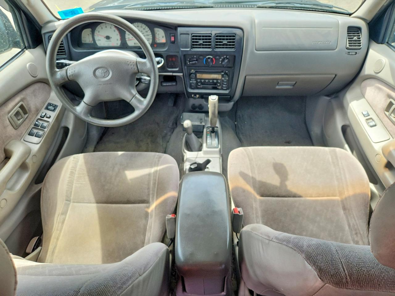 2004 TOYOTA TACOMA