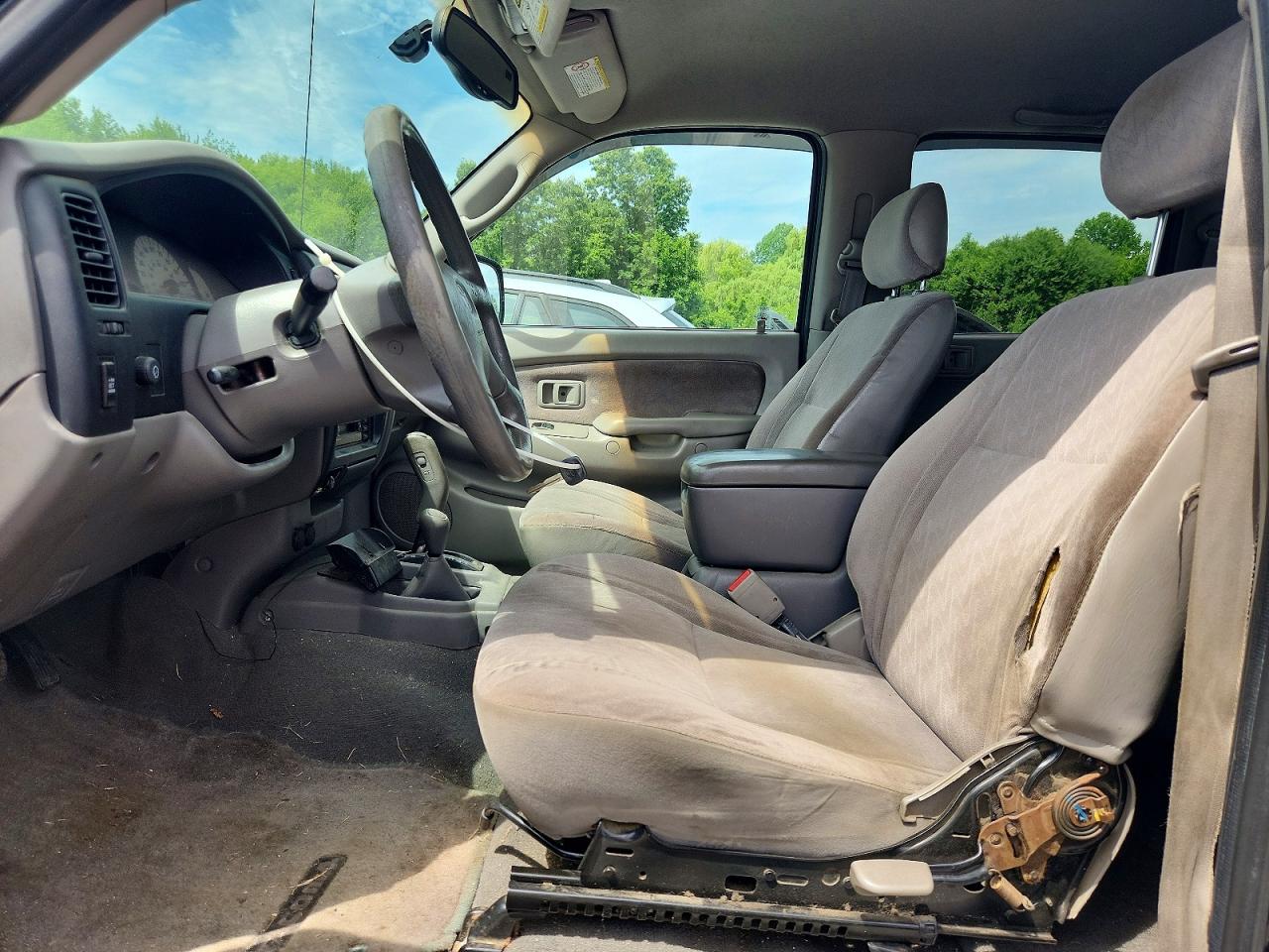 2004 TOYOTA TACOMA