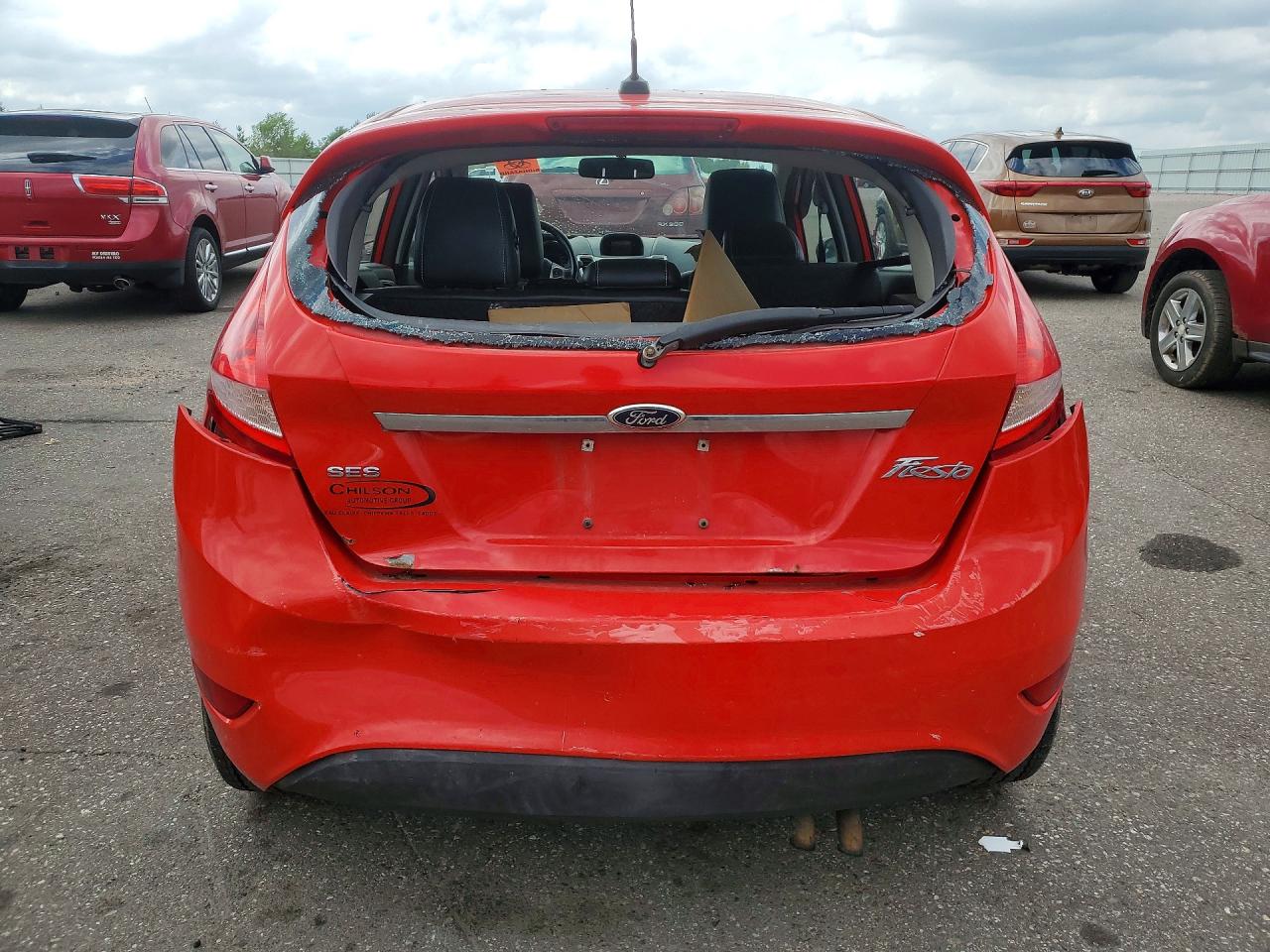2012 FORD FIESTA