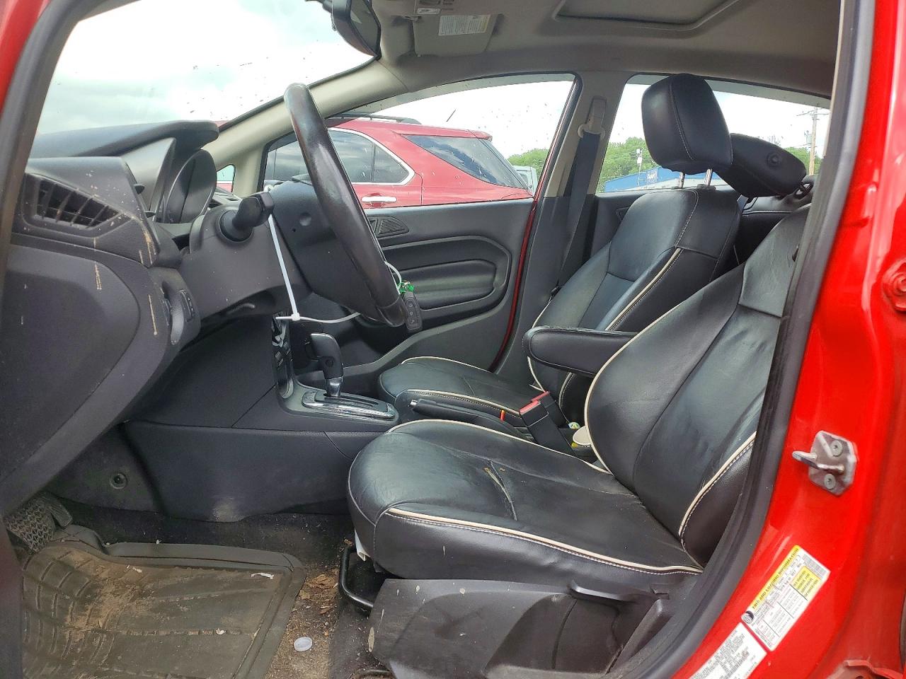 2012 FORD FIESTA