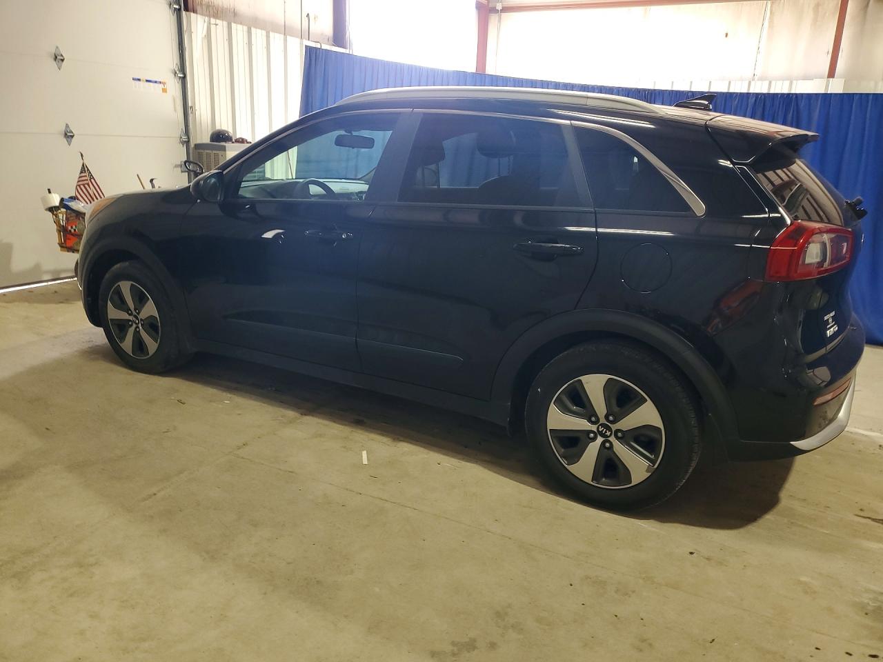 2017 KIA NIRO