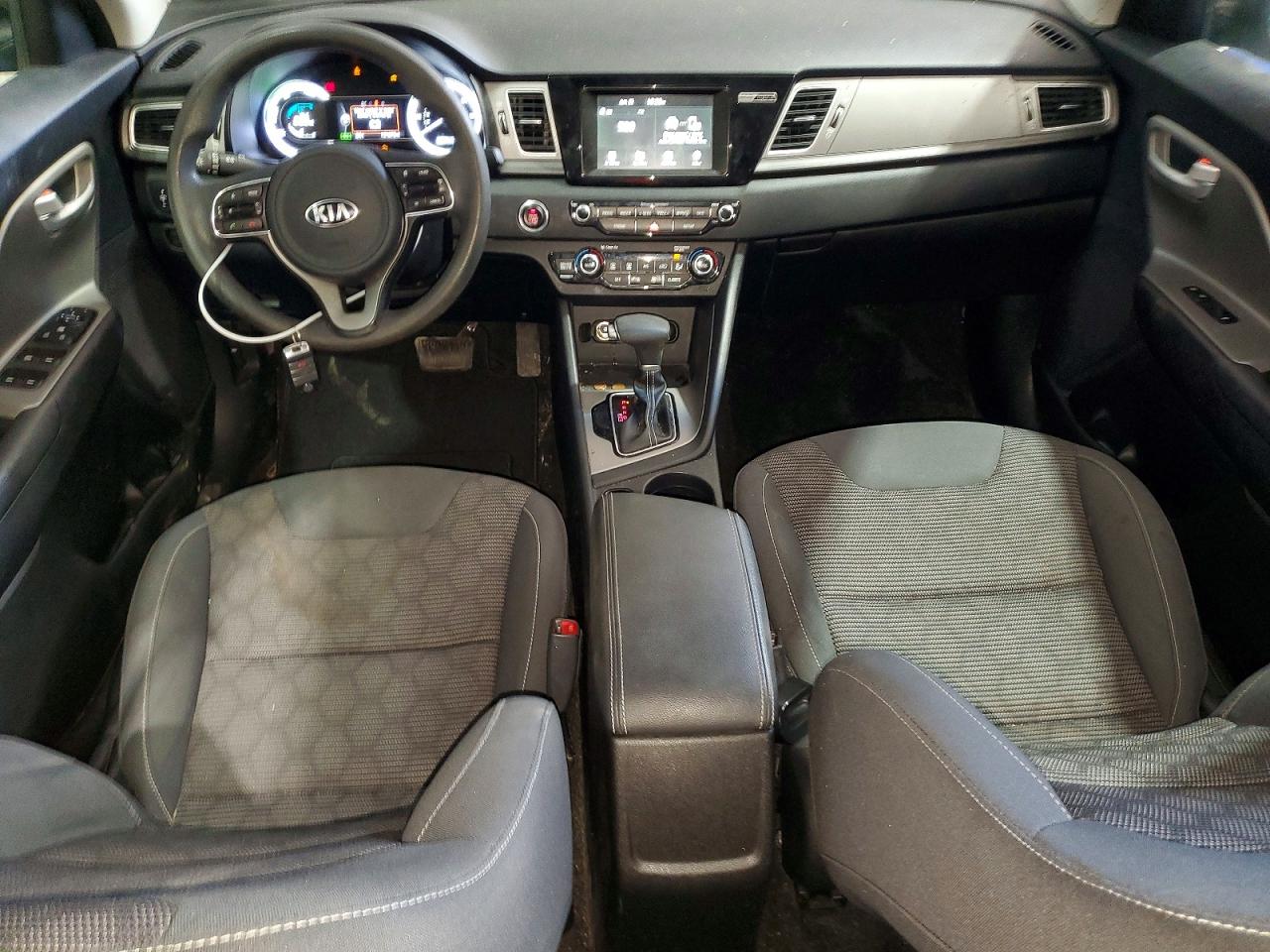 2017 KIA NIRO