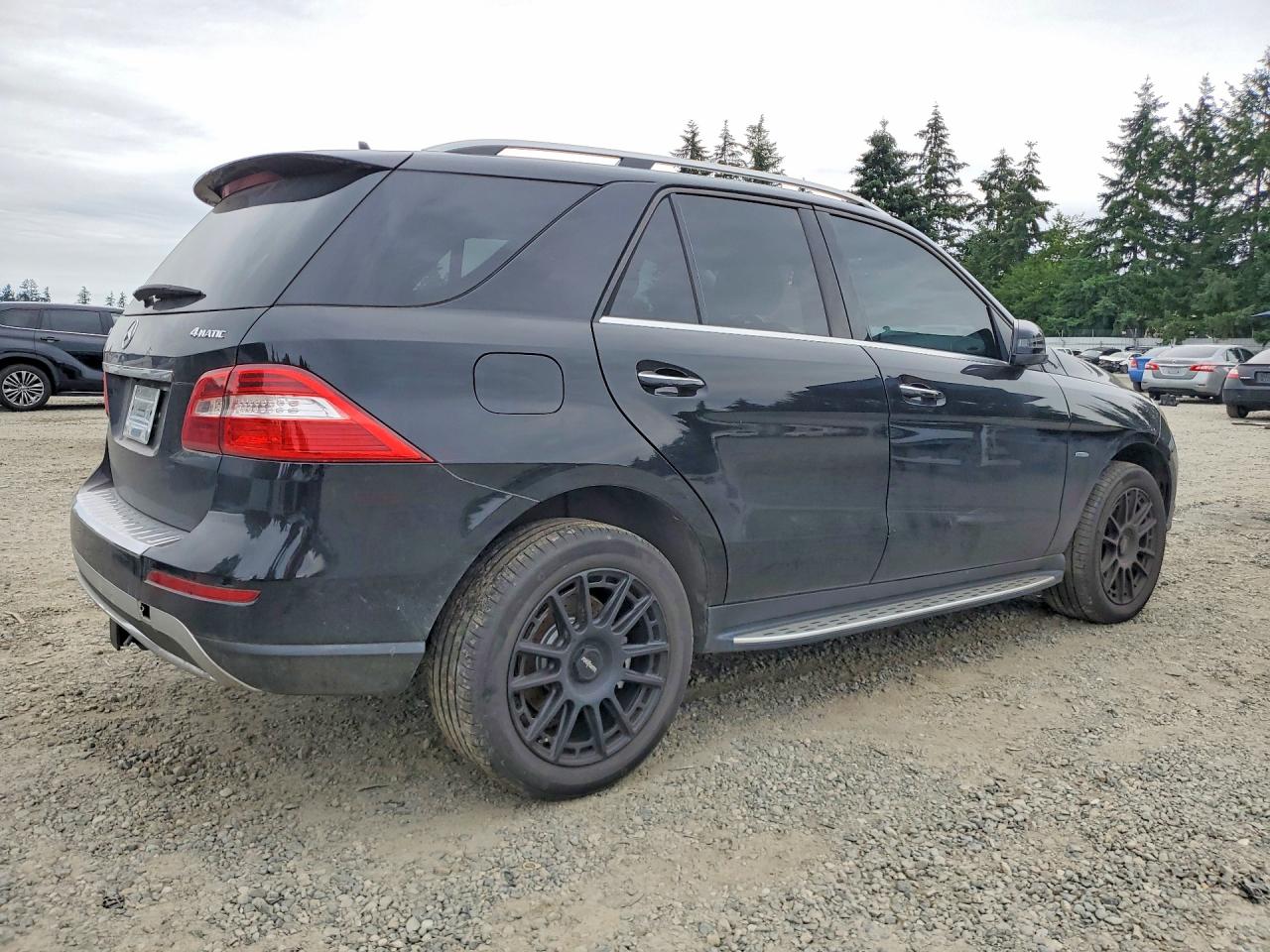 2012 MERCEDES-BENZ M-CLASS