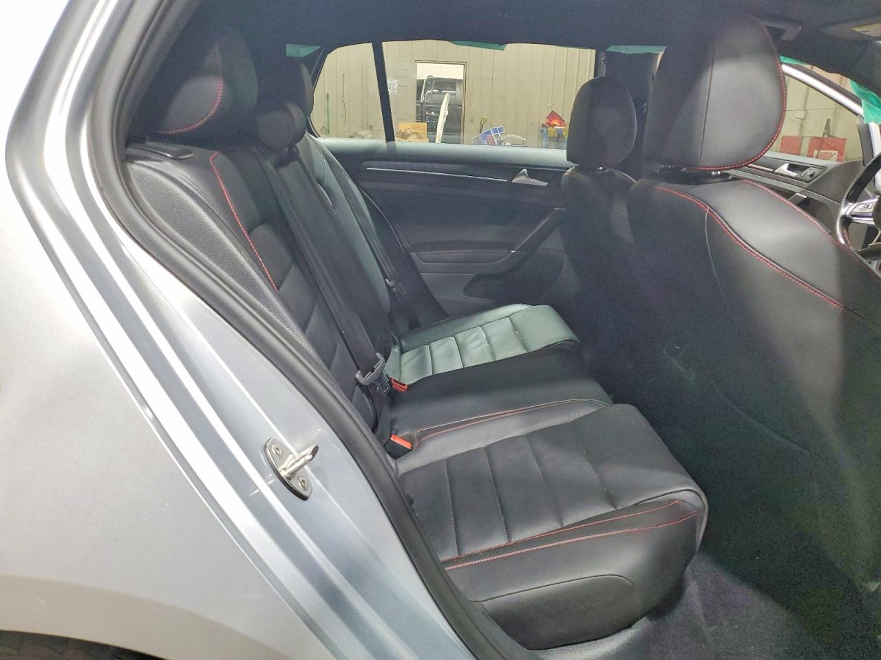2017 VOLKSWAGEN GTI