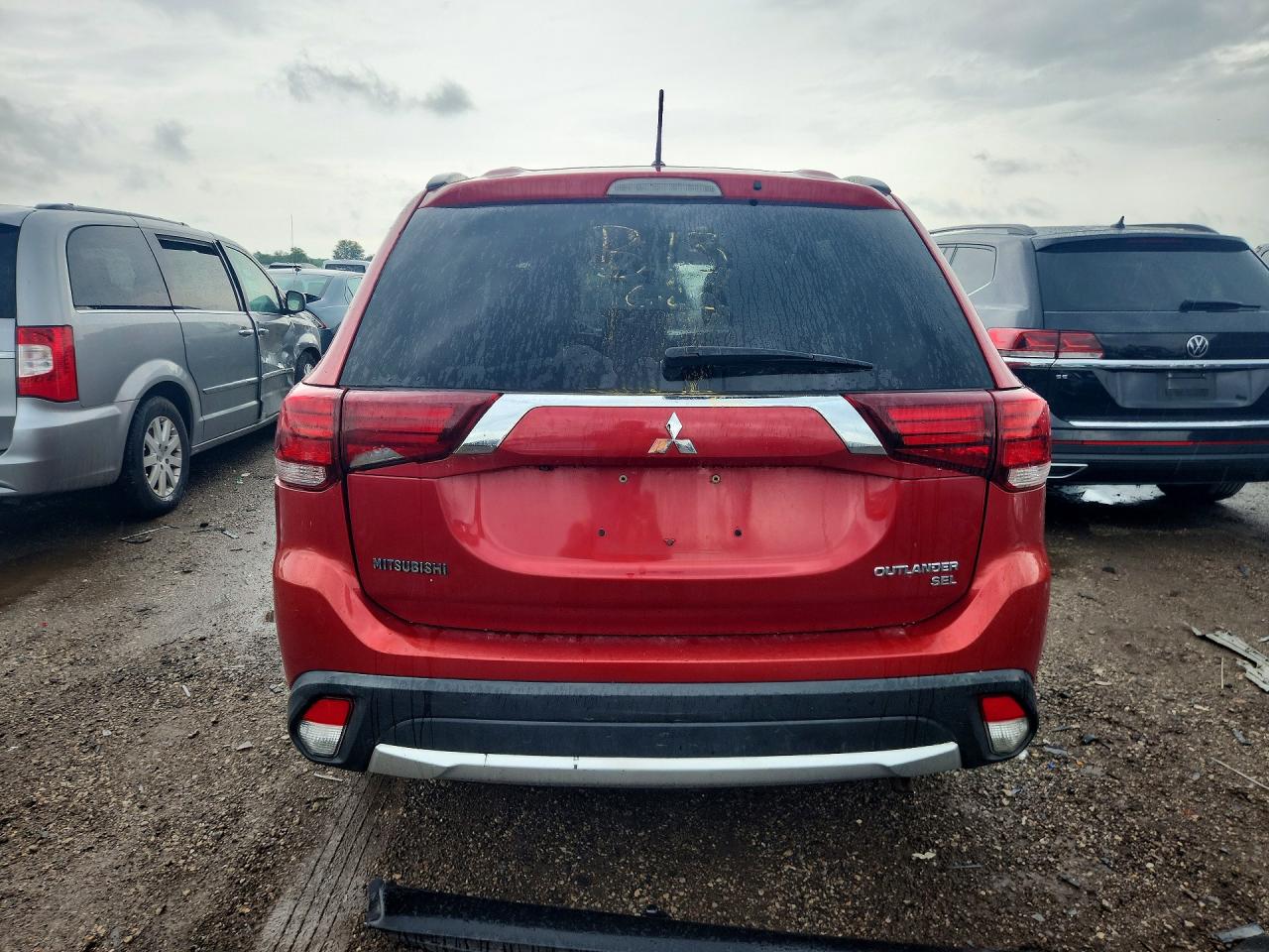 2016 MITSUBISHI OUTLANDER