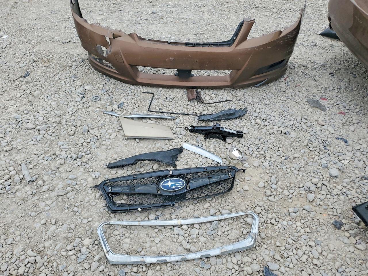 2011 SUBARU LEGACY