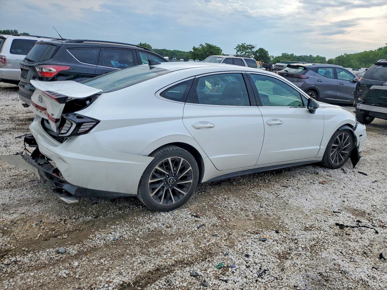 2020 HYUNDAI SONATA