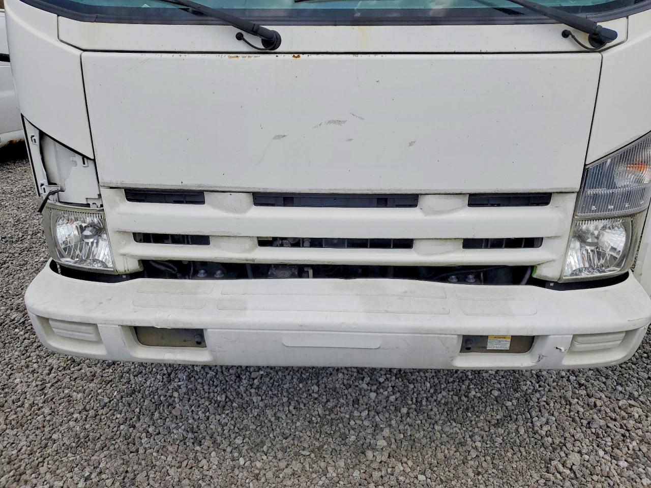 2013 ISUZU NPR