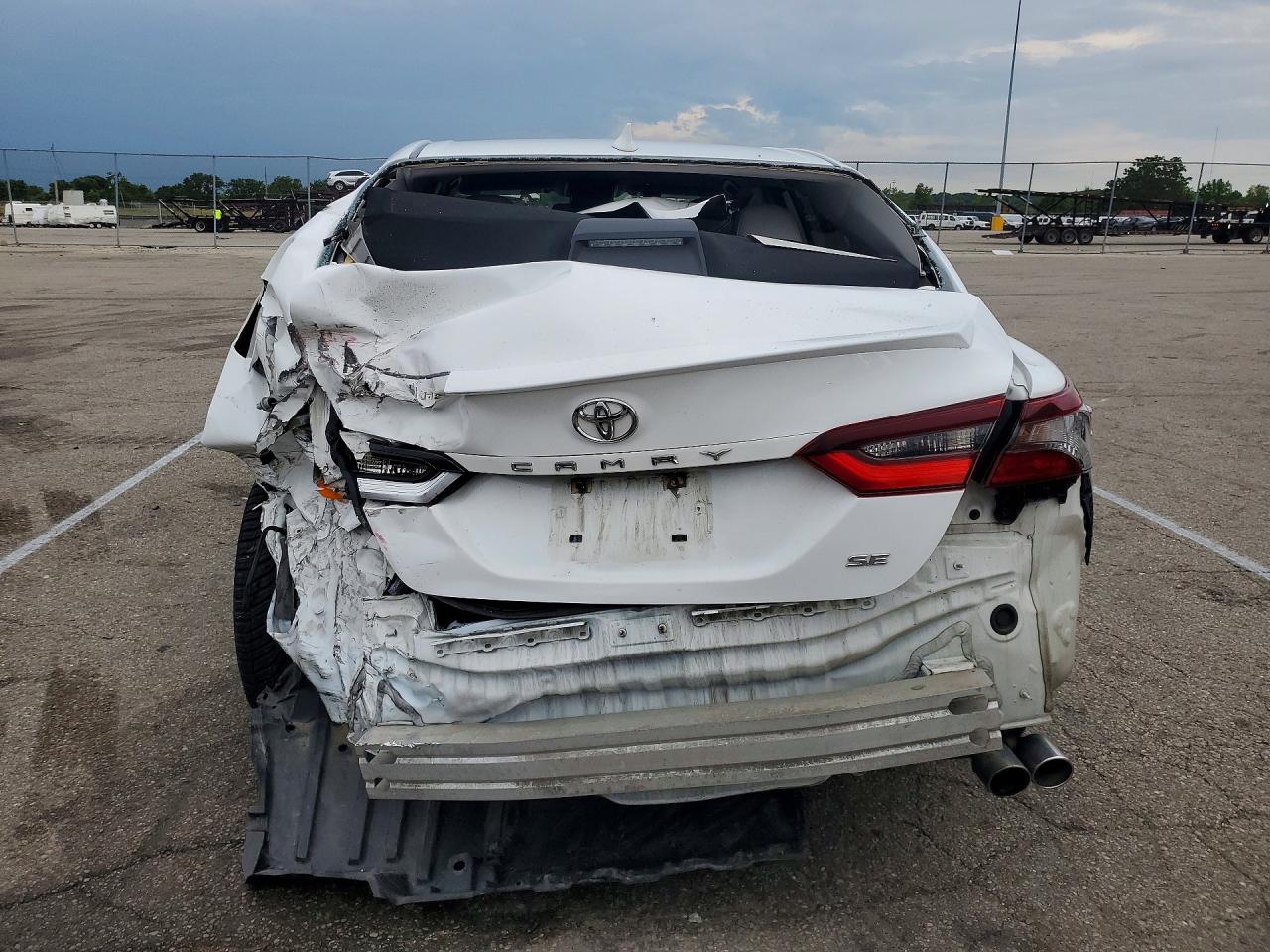 2022 TOYOTA CAMRY