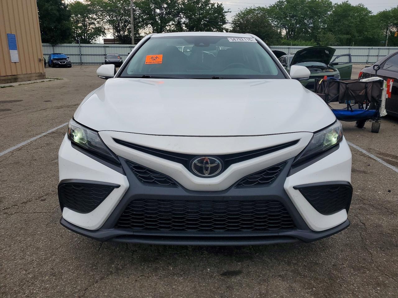 2022 TOYOTA CAMRY