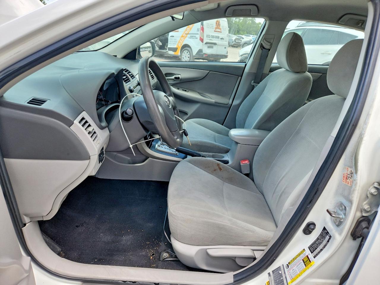 2010 TOYOTA COROLLA