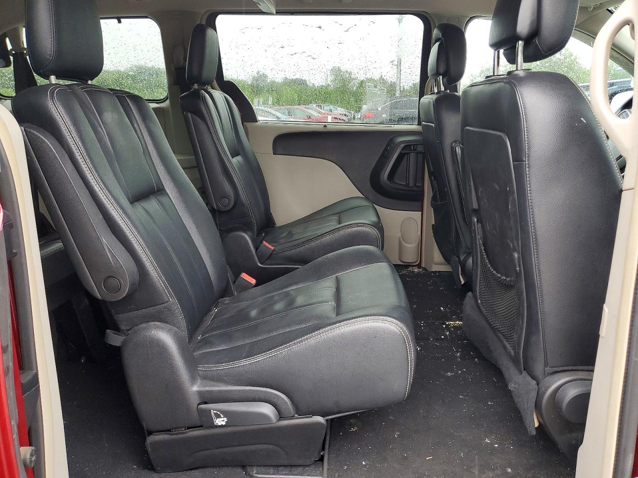 2016 CHRYSLER MINIVAN