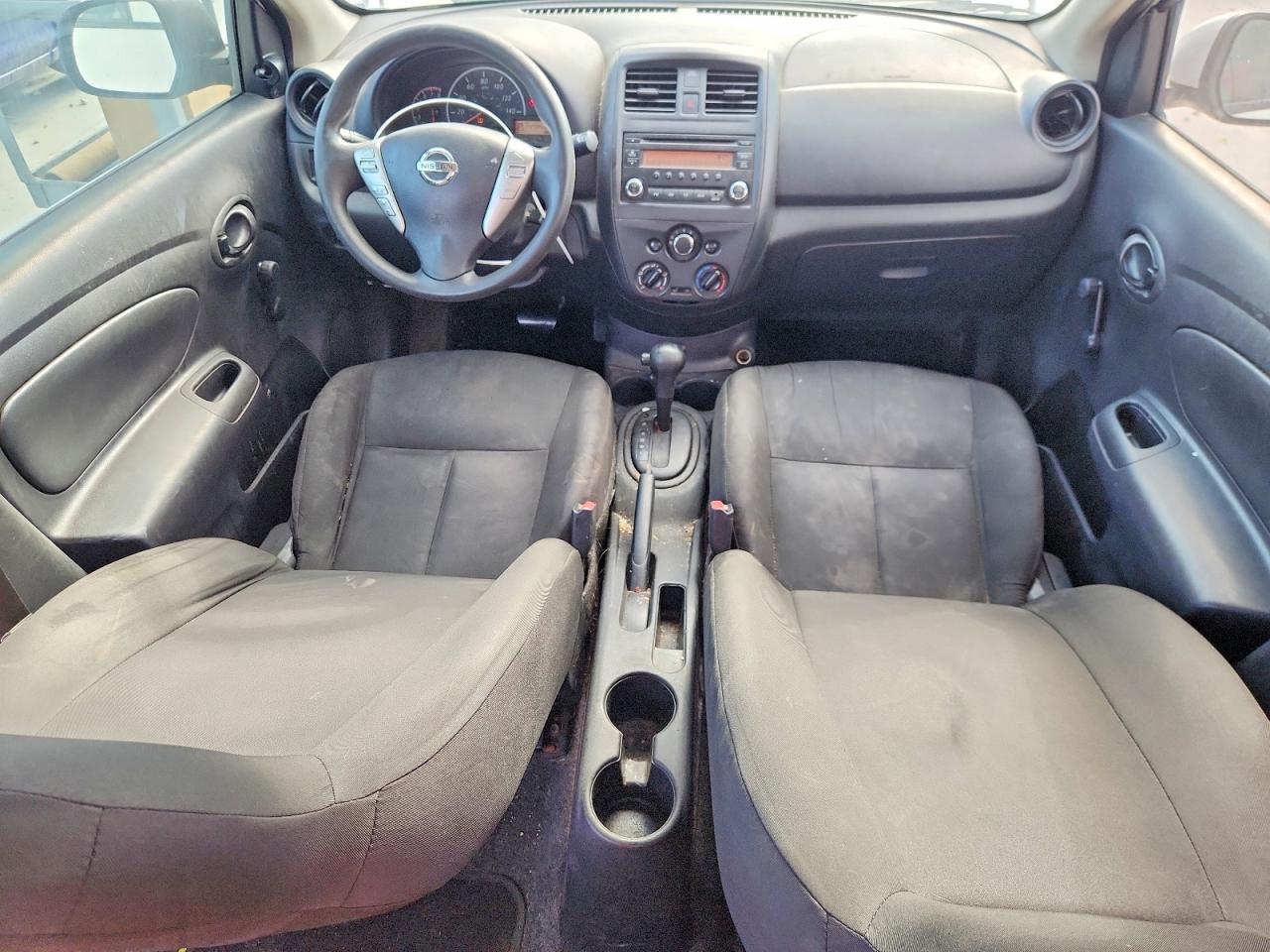 2017 NISSAN VERSA
