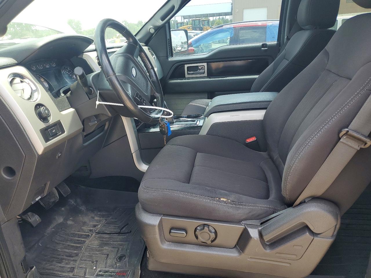 2012 FORD F150