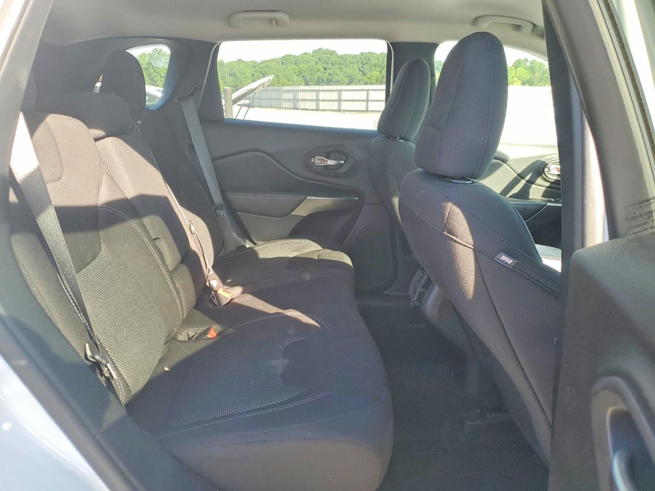 2021 JEEP CHEROKEE