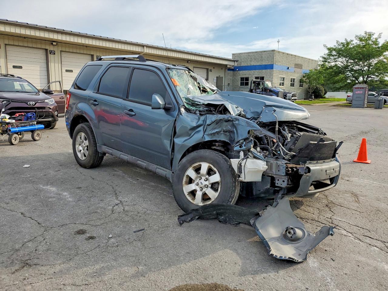 2012 FORD ESCAPE