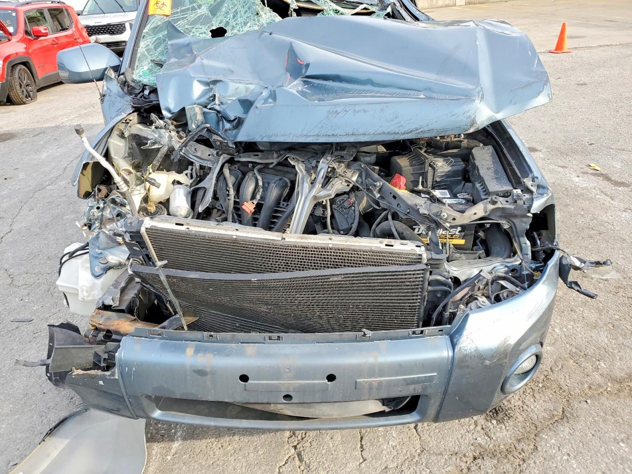 2012 FORD ESCAPE