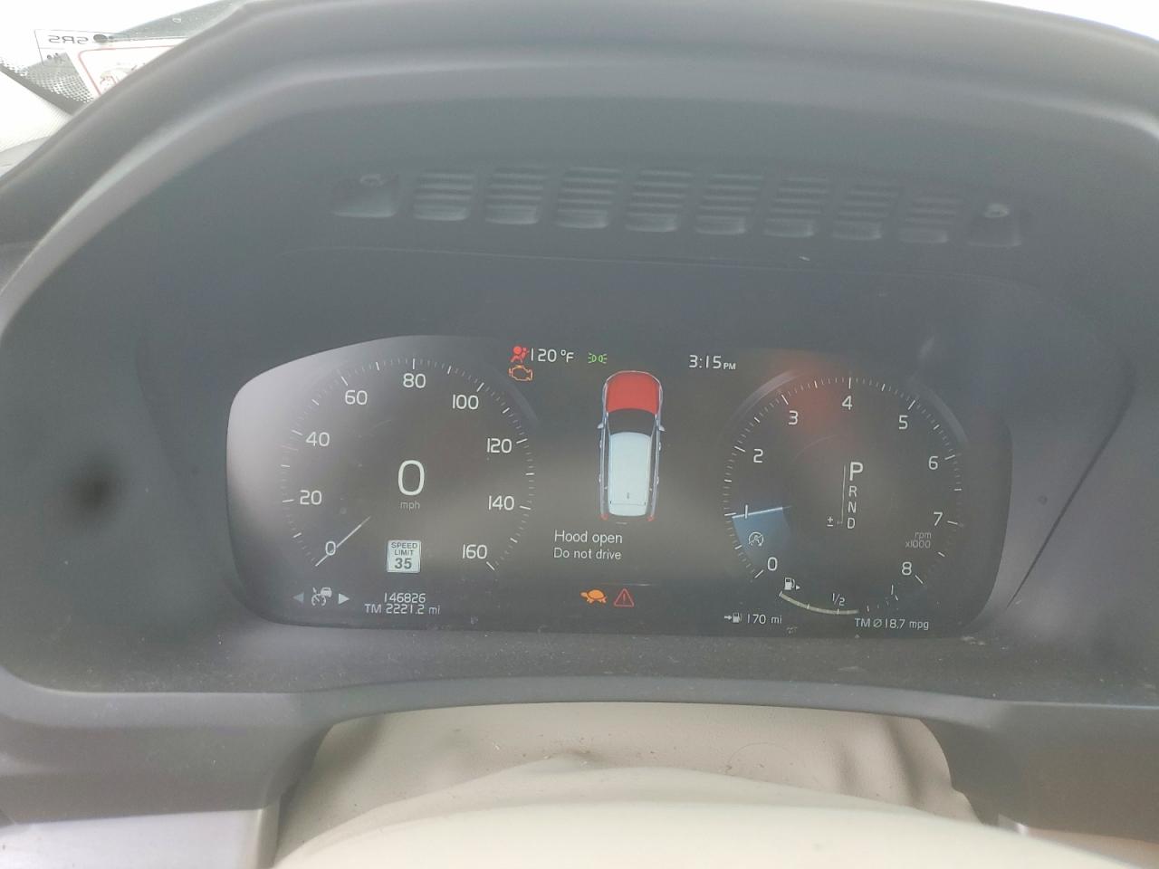 2016 VOLVO XC90