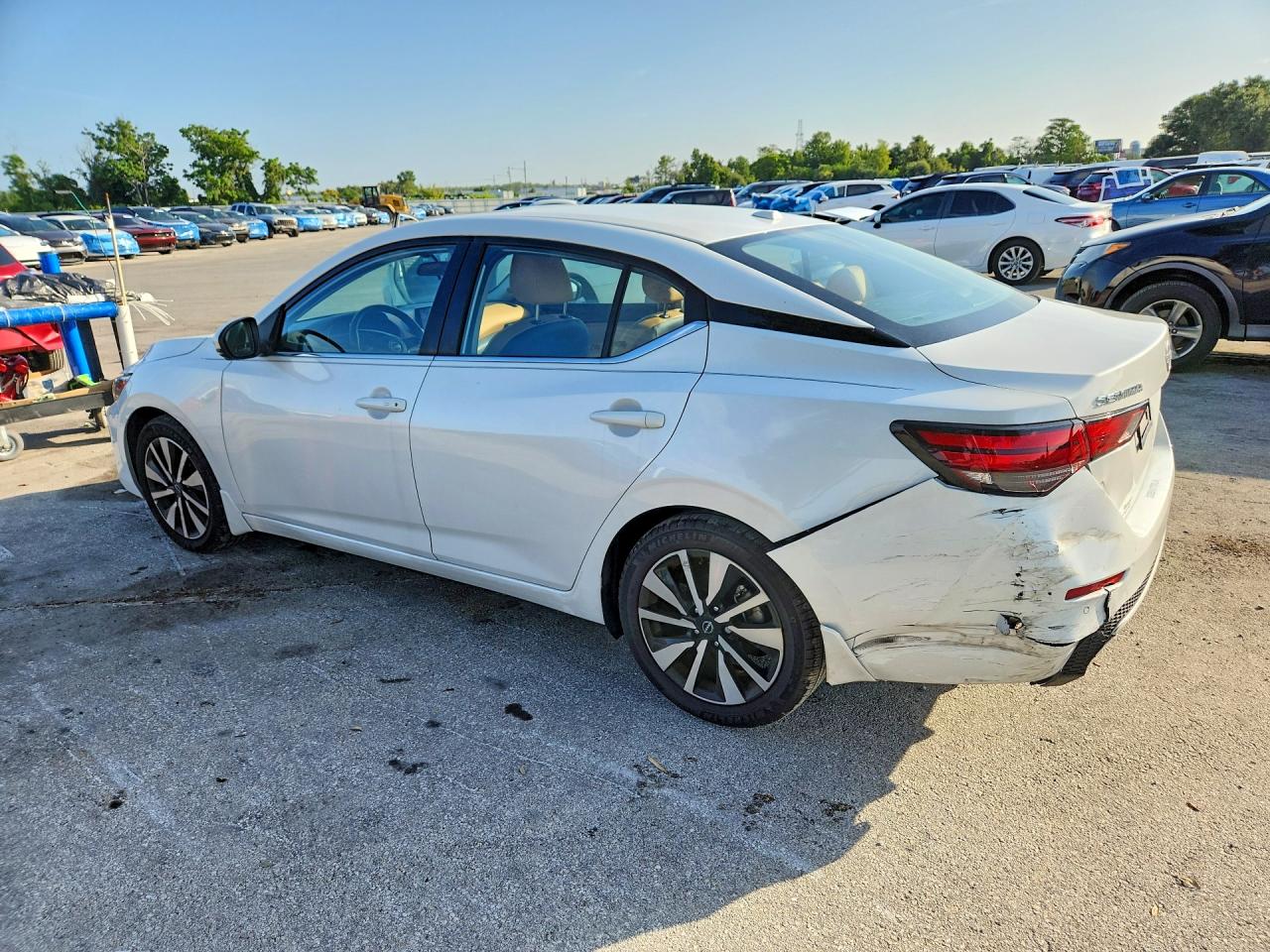 2025 NISSAN SENTRA