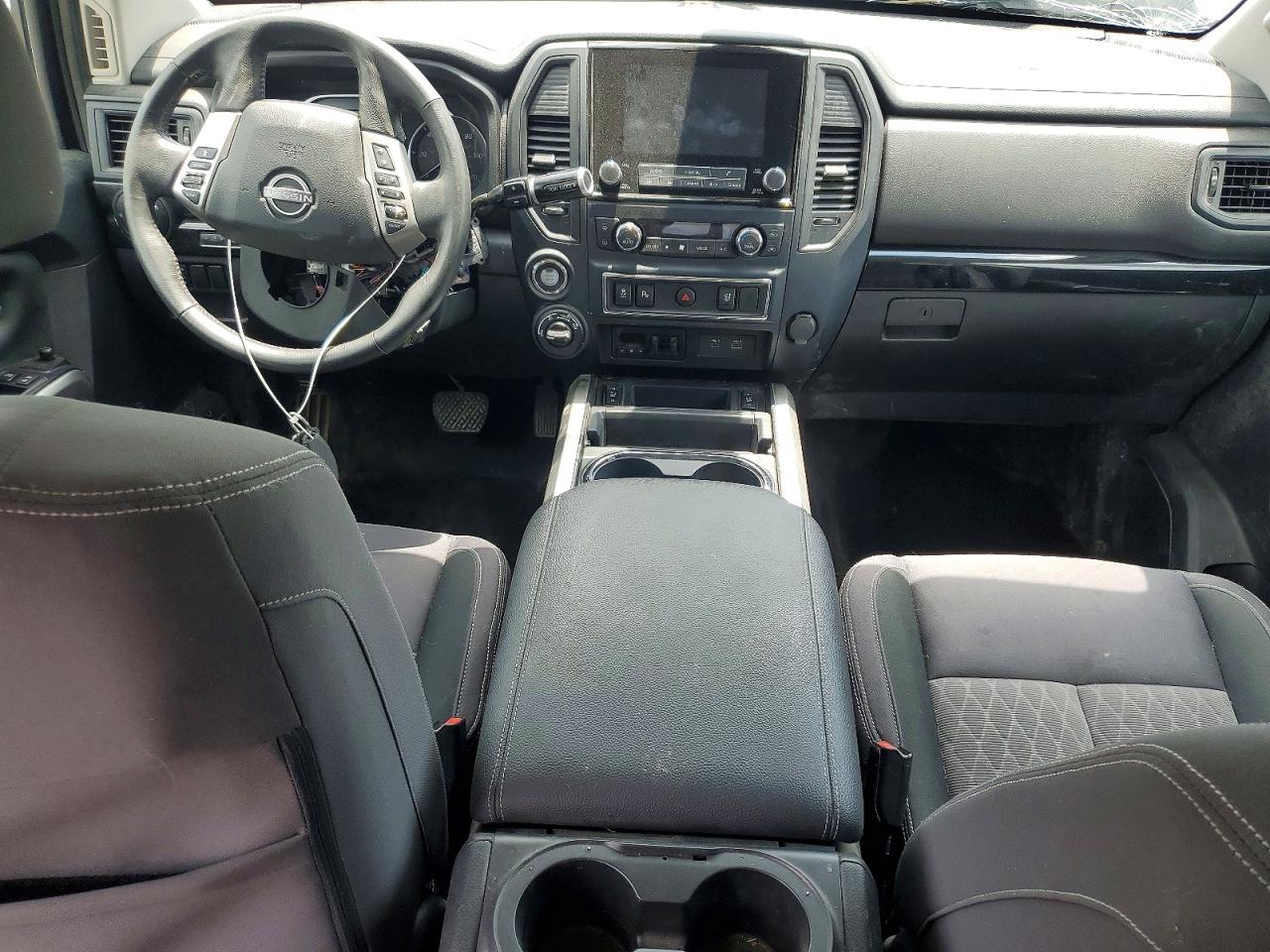 2023 NISSAN TITAN