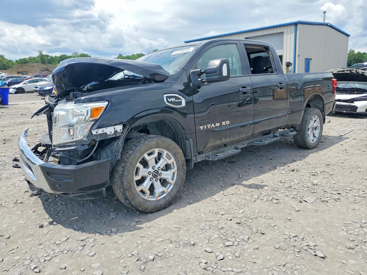 2023 NISSAN TITAN