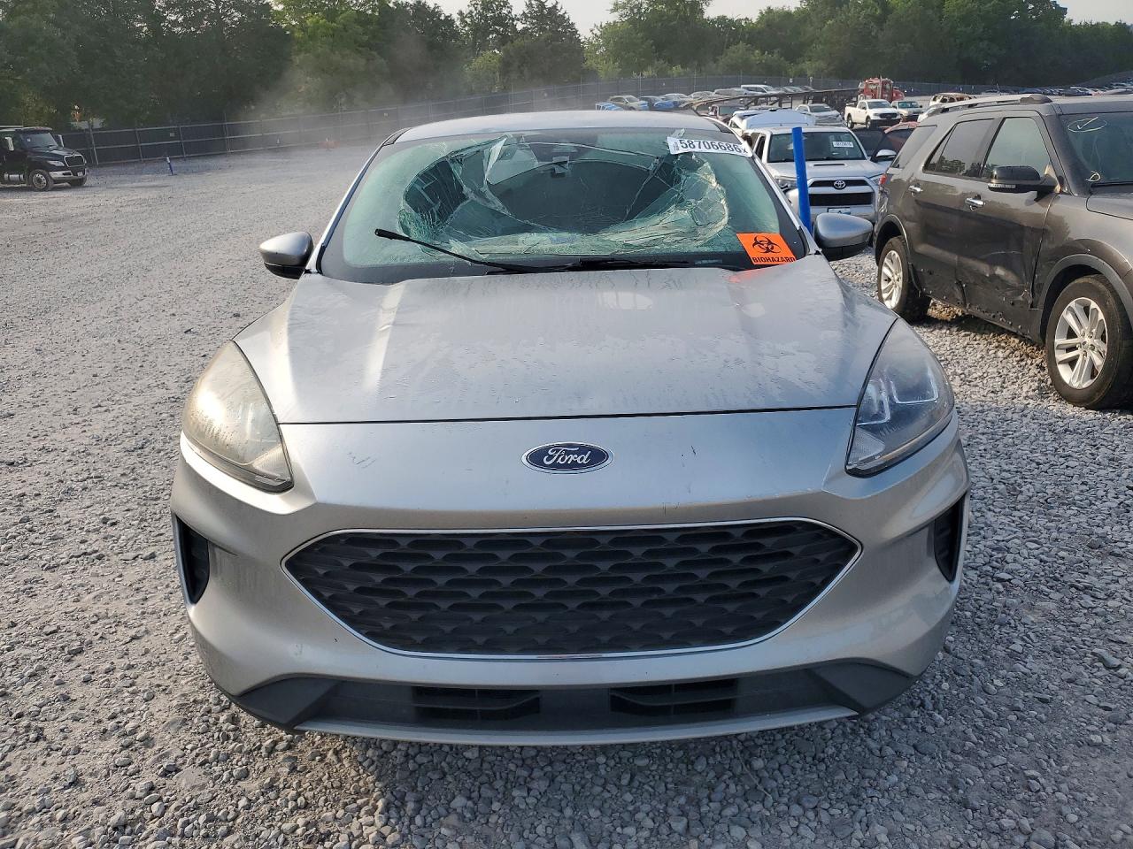 2021 FORD ESCAPE