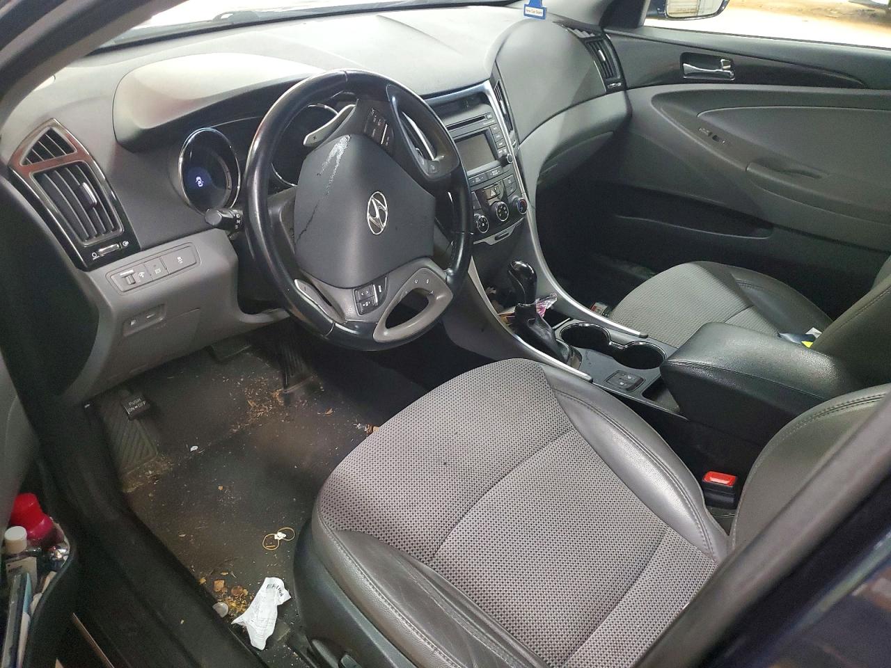 2014 HYUNDAI SONATA