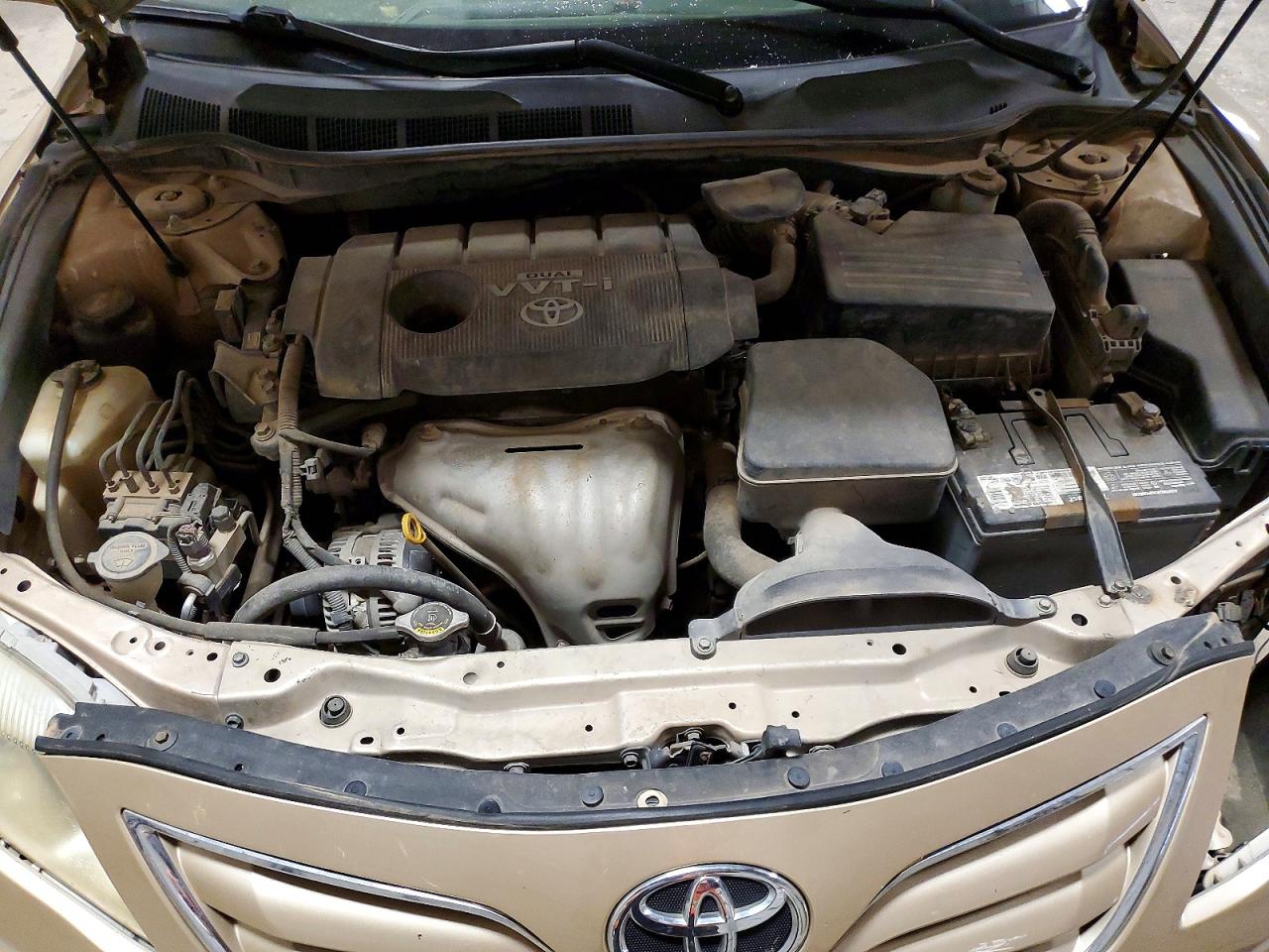 2010 TOYOTA CAMRY