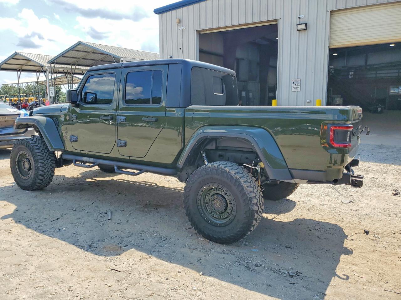 2022 JEEP GLADIATOR