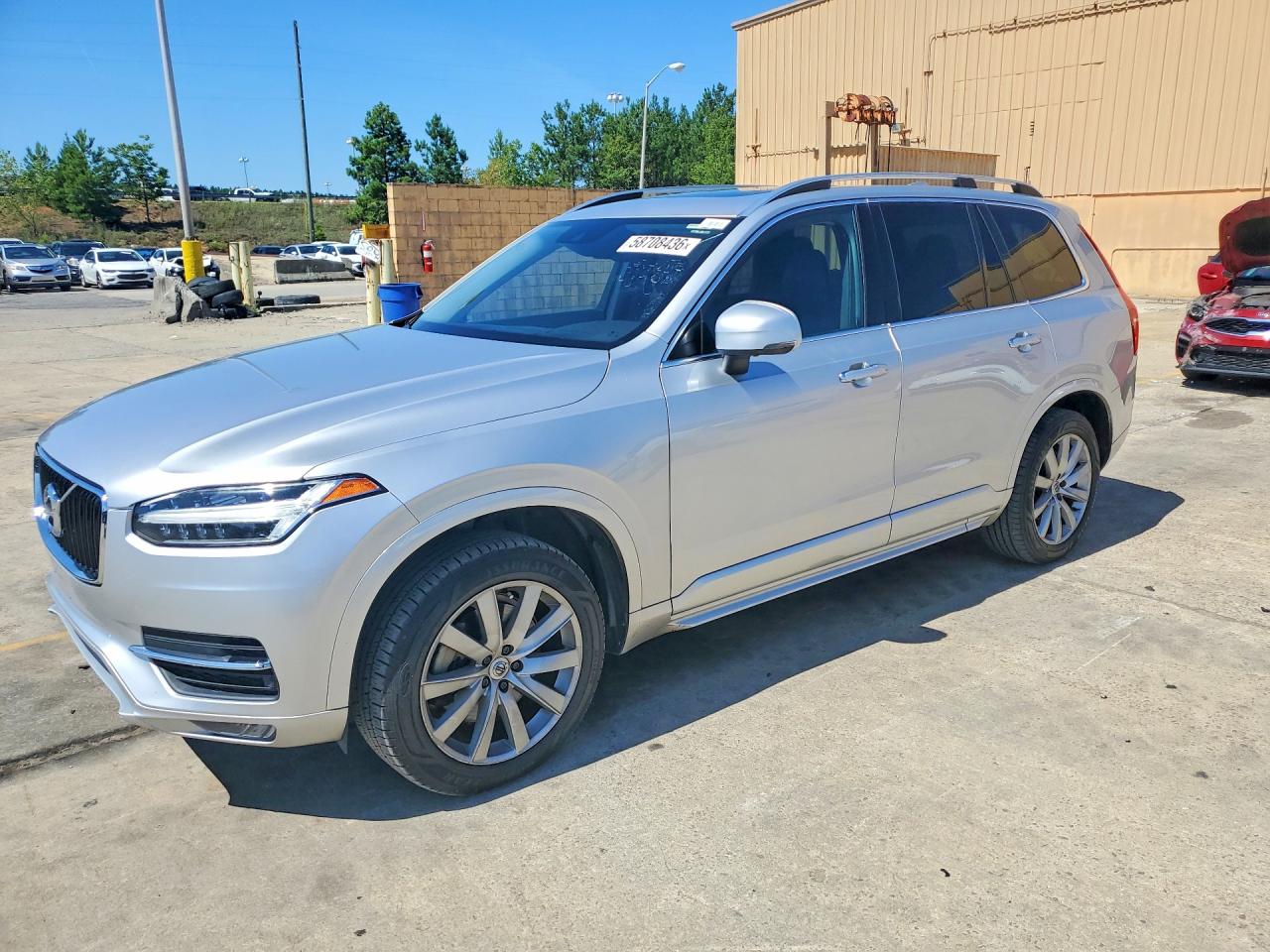 2017 VOLVO XC90