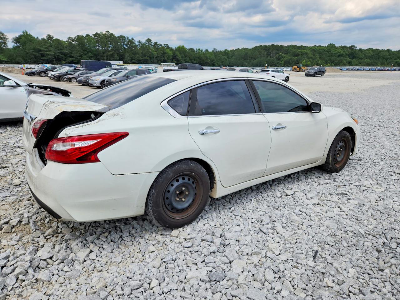 2017 NISSAN ALTIMA