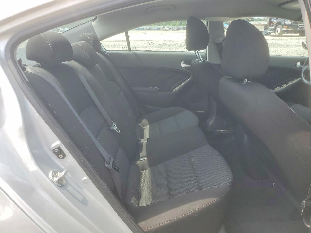 2017 KIA FORTE