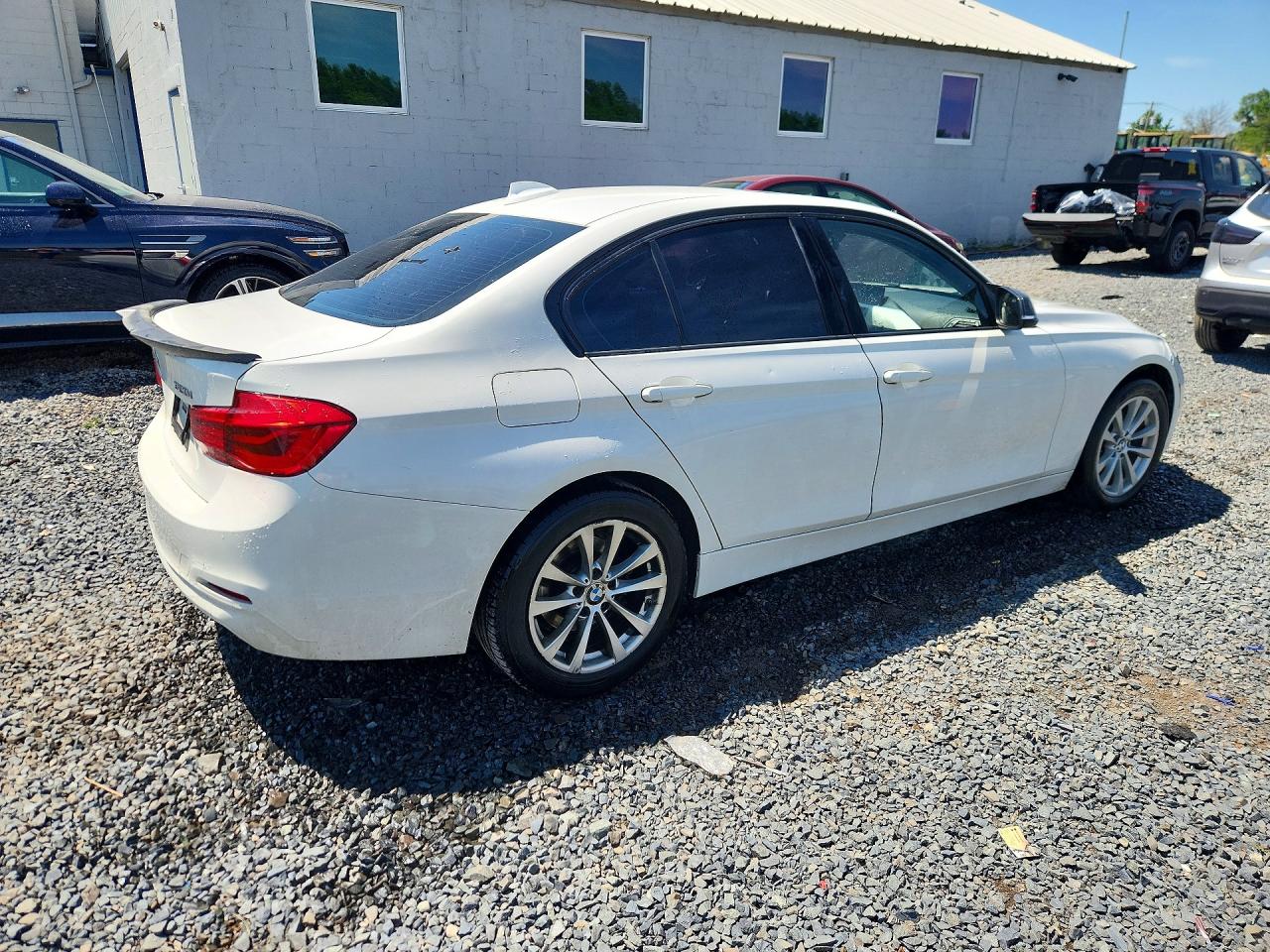 2018 BMW 3 SERIES