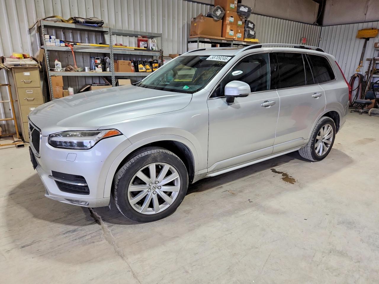 2016 VOLVO XC90
