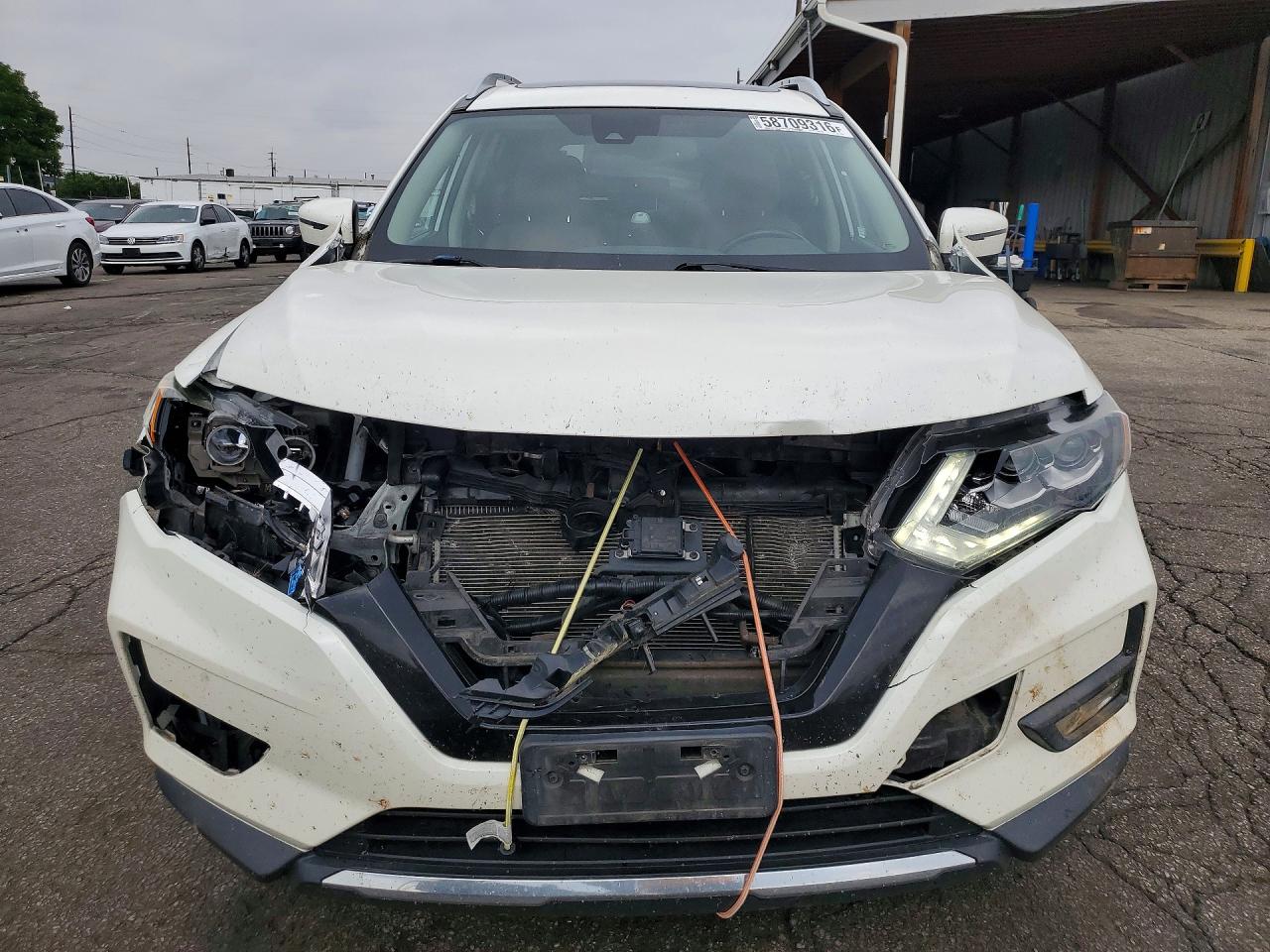 2017 NISSAN ROGUE