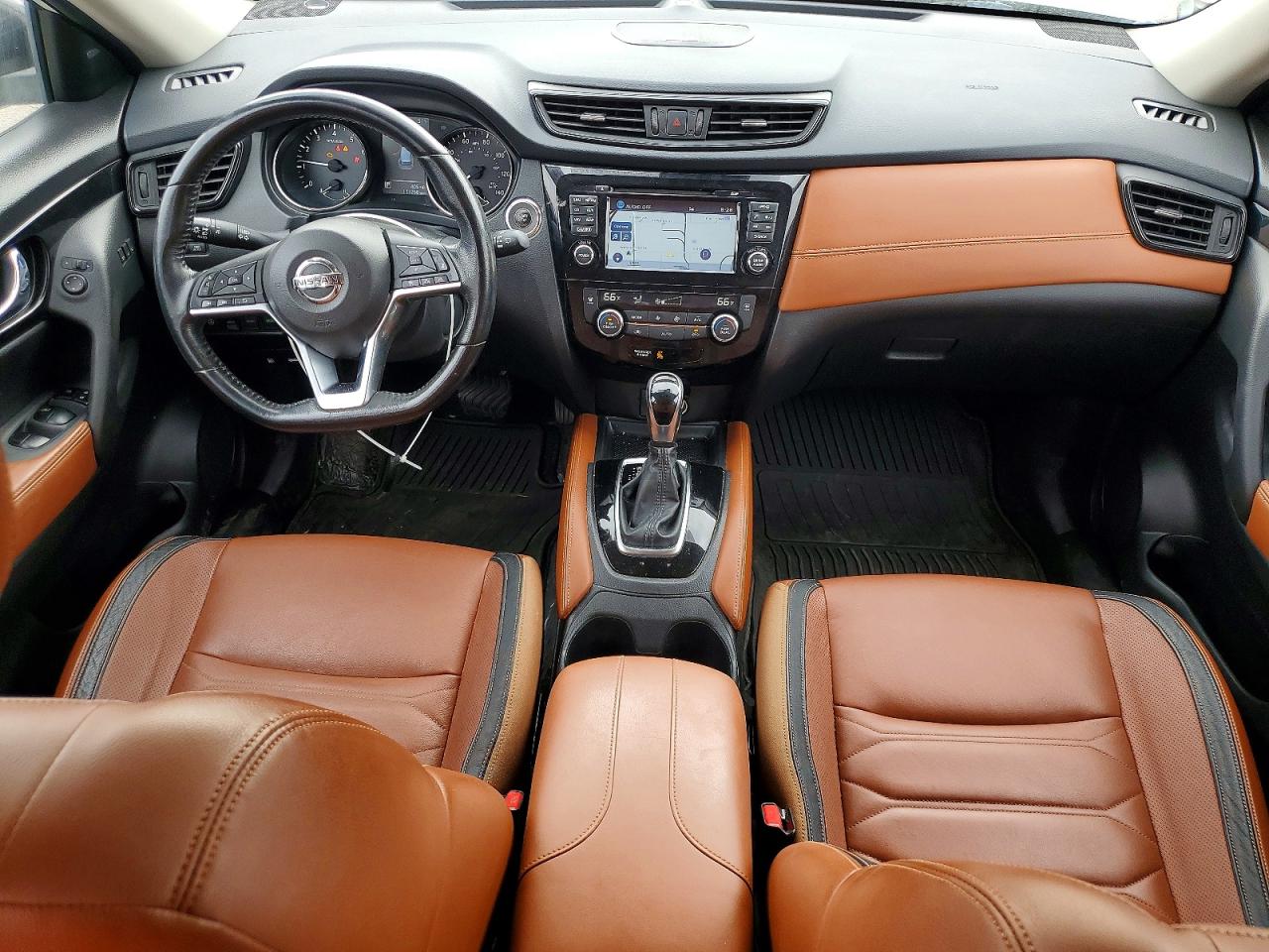 2017 NISSAN ROGUE