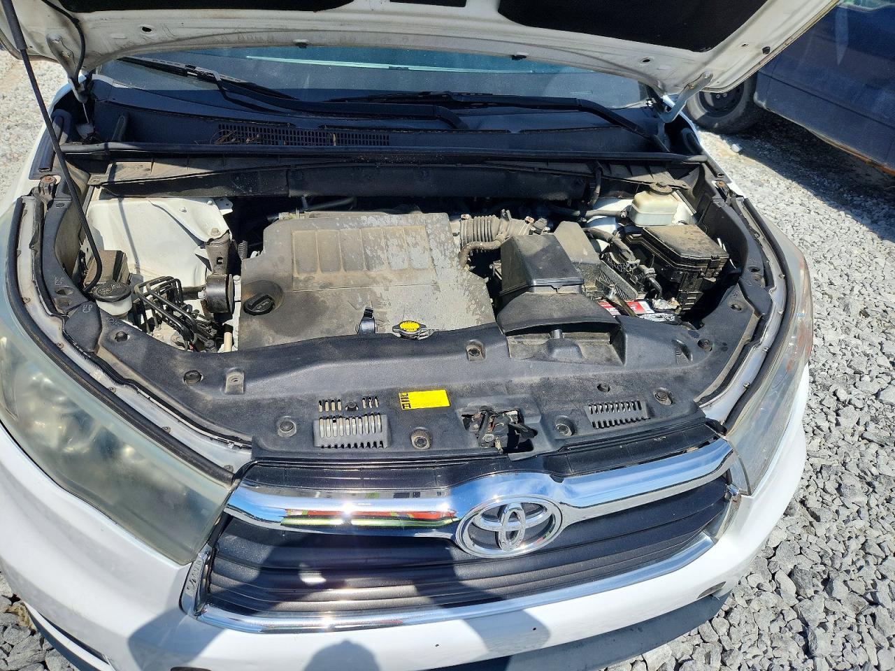 2015 TOYOTA HIGHLANDER