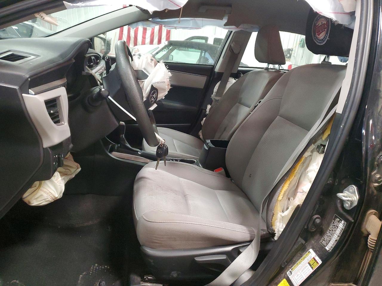 2016 TOYOTA COROLLA