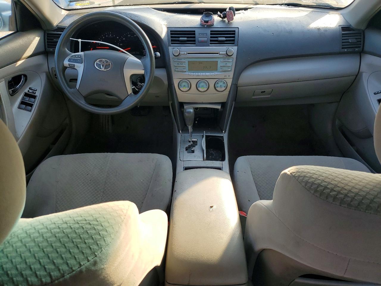 2009 TOYOTA CAMRY
