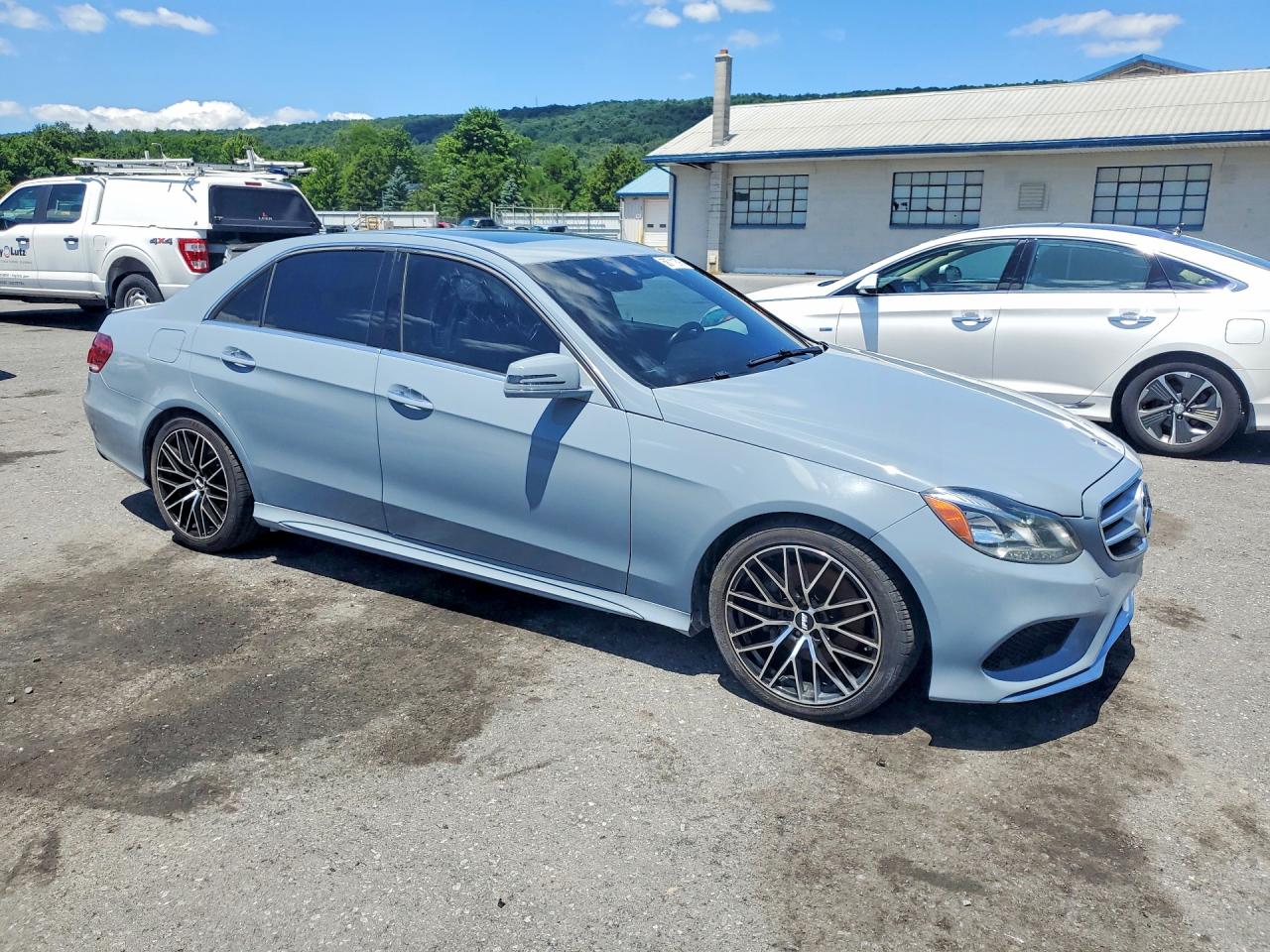 2016 MERCEDES-BENZ E-CLASS