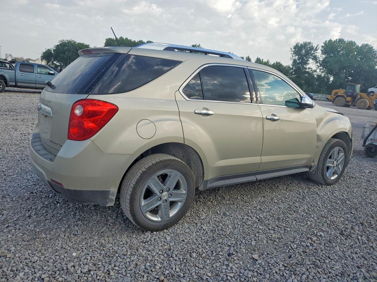 2015 CHEVROLET EQUINOX