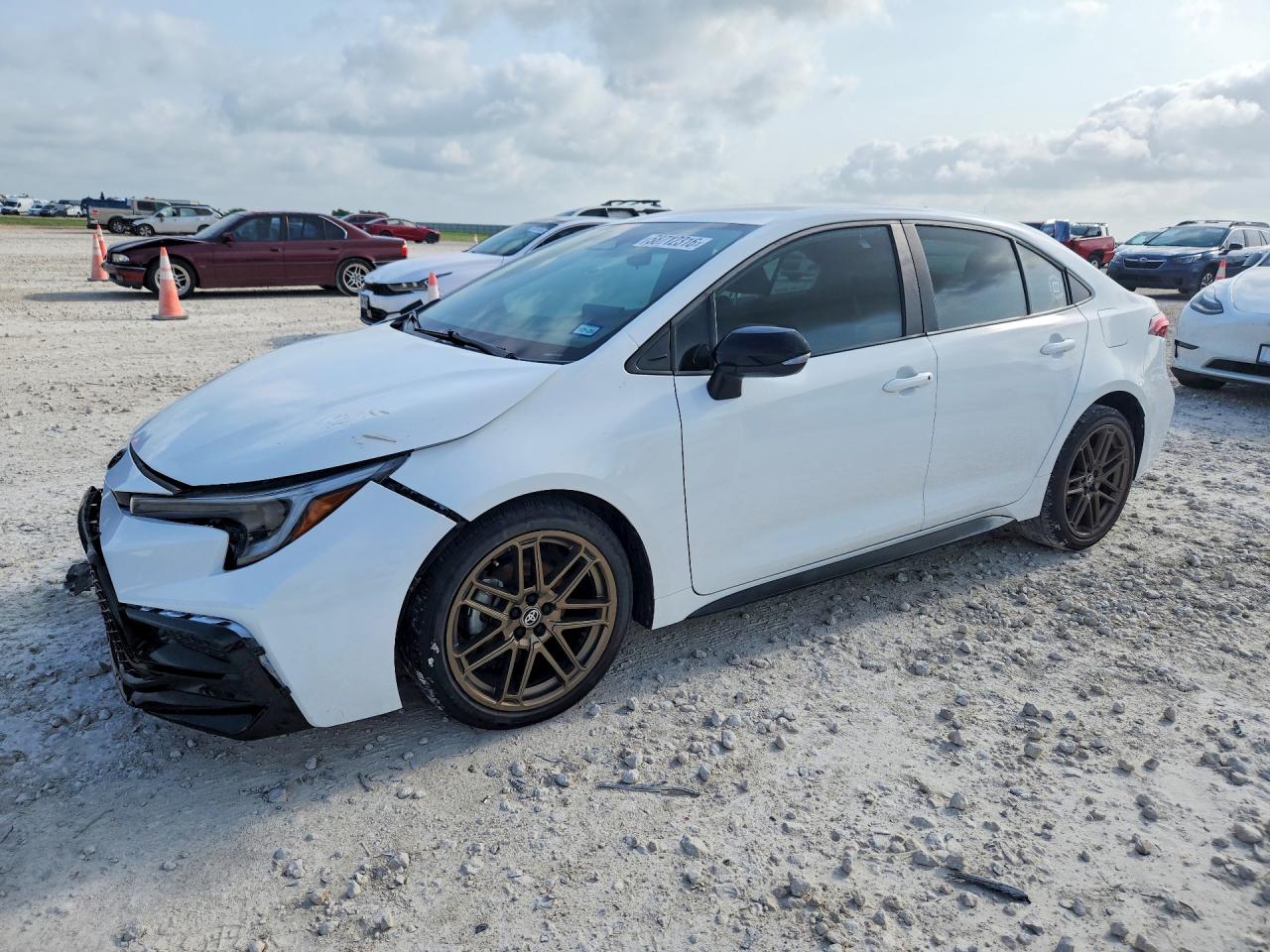 2024 TOYOTA COROLLA