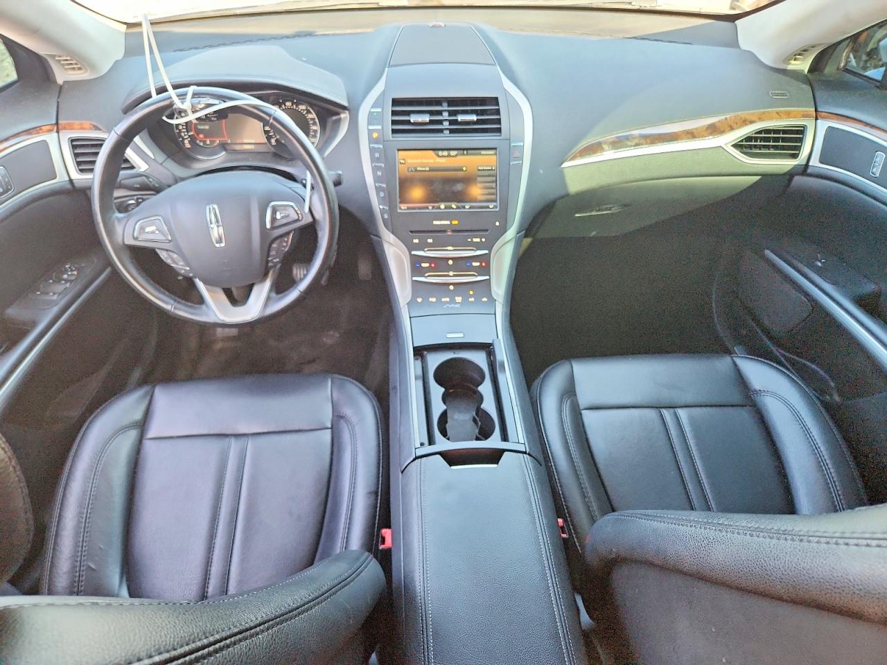 2016 LINCOLN MKZ